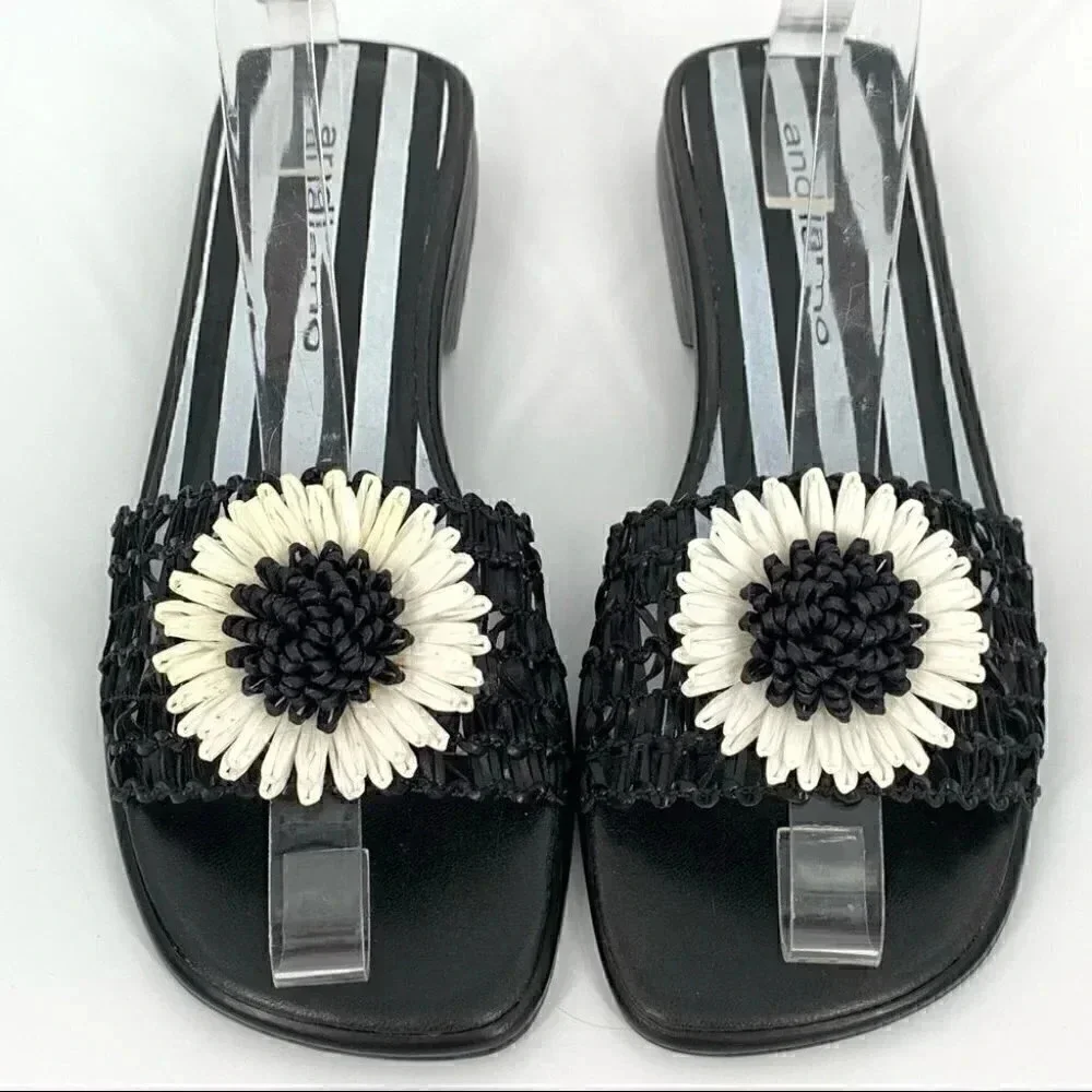 Andiamo womens sandals size 7.5 black white floral daisy vintage 90s slides